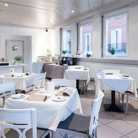 Du Otel Locarno